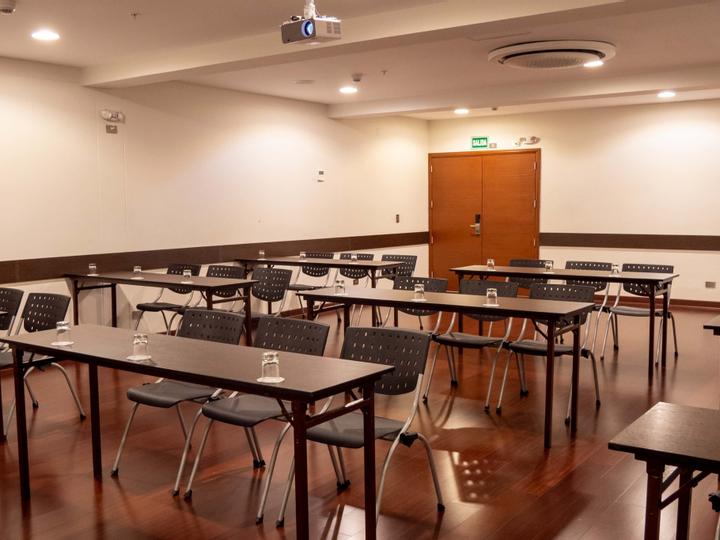 Hoteles Britania | Lima | 33